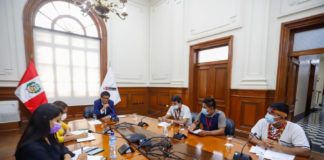 PCM coordina acciones que faciliten el desarrollo sostenible ce cuatro cuencas de Loreto Se llevó a cabo un diálogo sincero, donde se detallaron las principales demandas de los representantes de las diferentes federaciones de la región Loreto. (Foto: andina.pe)