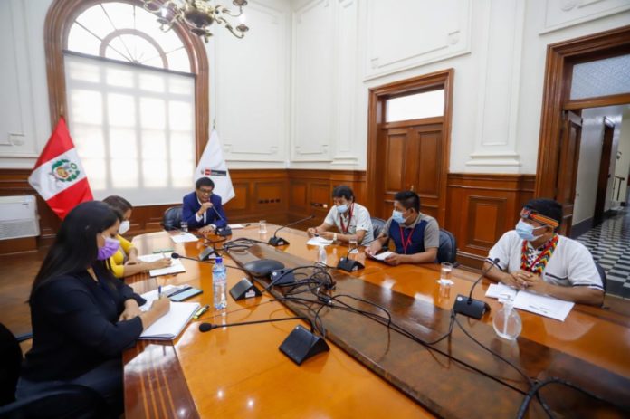 Se llevó a cabo un diálogo sincero, donde se detallaron las principales demandas de los representantes de las diferentes federaciones de la región Loreto. (Foto: andina.pe)