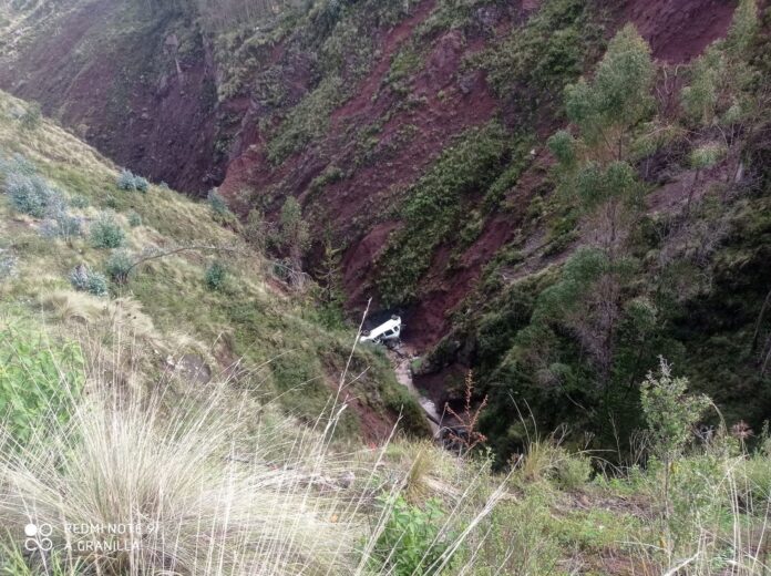 Autoridades cuzqueñas han reportado un accidente vehicular en el sector Occopata.