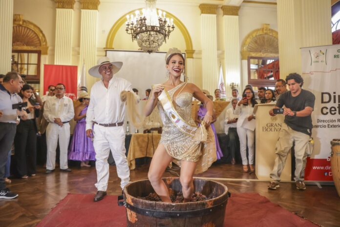 El valor principal de la fiesta de la uva es el de valorar también los atractivos turísticos, agrícolas, gastronómicos, artísticos, musicales y culturales que ofrece la ciudad de Ica. (Foto: Andina)