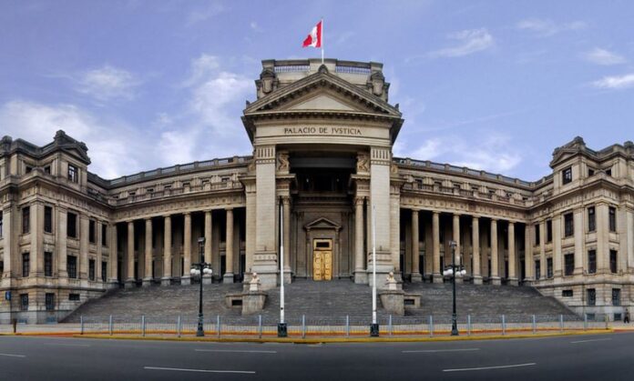 En el Congreso, se ha aprobado proceder con la moción de interpelación contra el ministro del Interior, Víctor Torres.