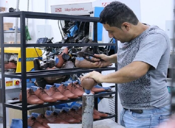 La Unidad Técnica contaría con plantas piloto de calzado, curtiembre, aulas de capacitación y oficinas administrativas. (Foto: Andina)