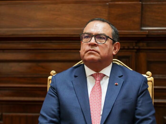 El ex primer ministro Alberto Otárola calificó el retorno a la bicameralidad como 