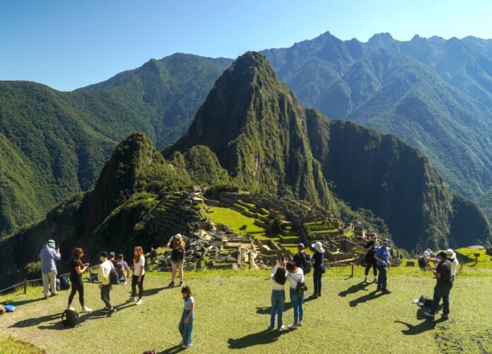 Machu Picchu tratara de ganar el galardón de Atracción Turística Líder del Mundo 2024