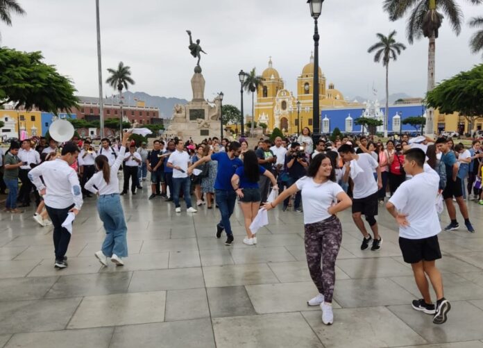 Este viernes 27 de septiembre es feriado no laborable en Trujillo. La medida se dispuso para promover la participación de la población en las actividades por el Festival Internacional de Primavera.