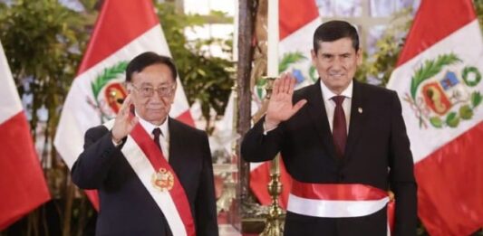 Designan nuevo jefe de Gabinete a tres semanas de elecciones