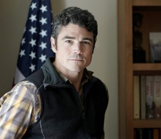 Renuncia jefe antiterrorista por diferencias con Trump sobre Irán