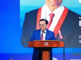 Gobierno emite comunicado ante criticadas expresiones de Balcázar en CCL