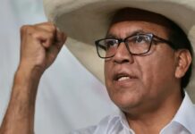 Sánchez insiste con nueva Constitución para el Perú